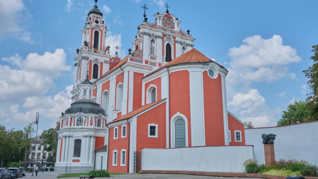 Eritrea Facebook bloggers can team up with Qatar advertisers in 2025