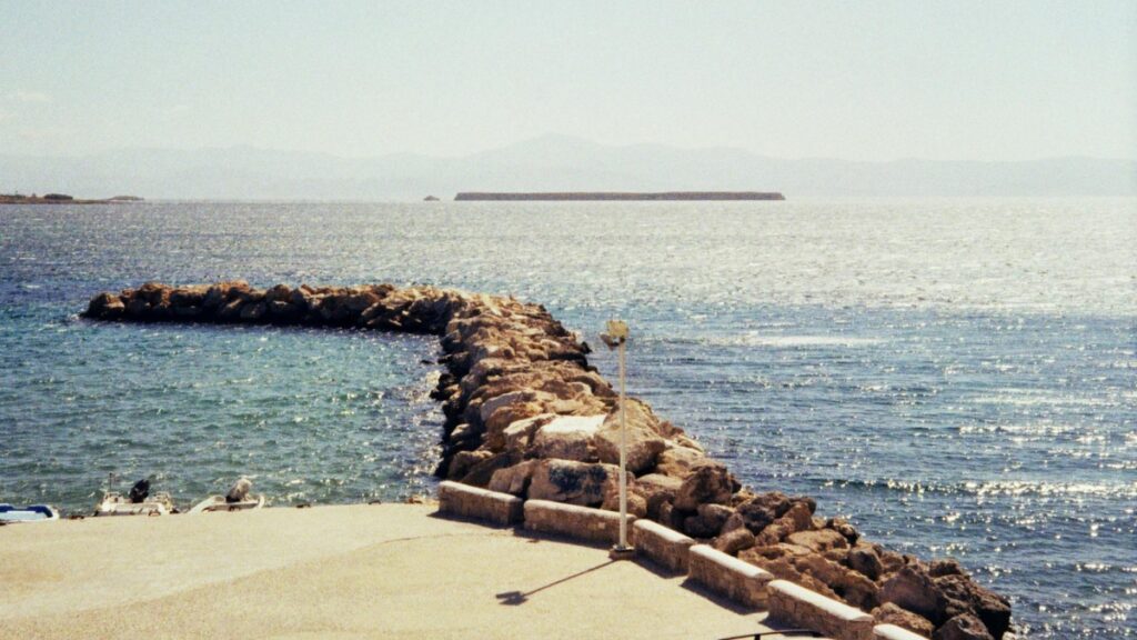 How Eritrea YouTube bloggers can collaborate with Djibouti advertisers in 2025