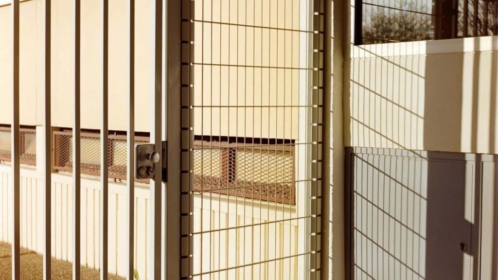 How Eritrea LinkedIn bloggers can collaborate with Pakistan advertisers in 2025