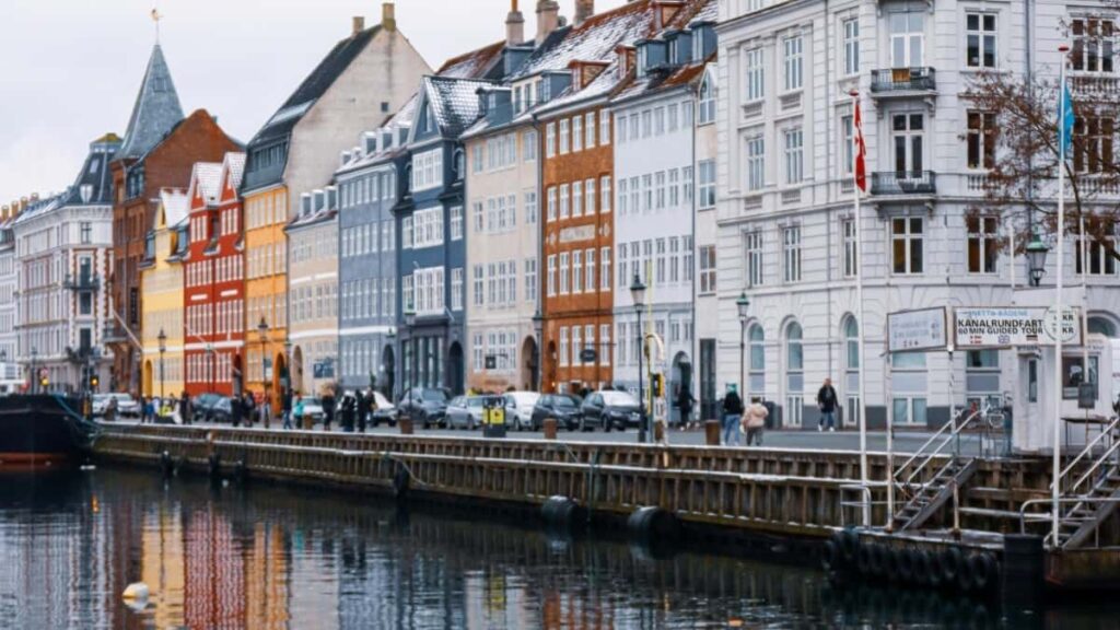 2025 Indonesia Facebook AllCategory Advertising Rate Card Eritrea Perspective