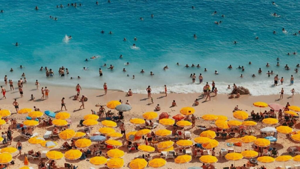 2025 Spain Twitter All-Category Advertising Rate Card Guide