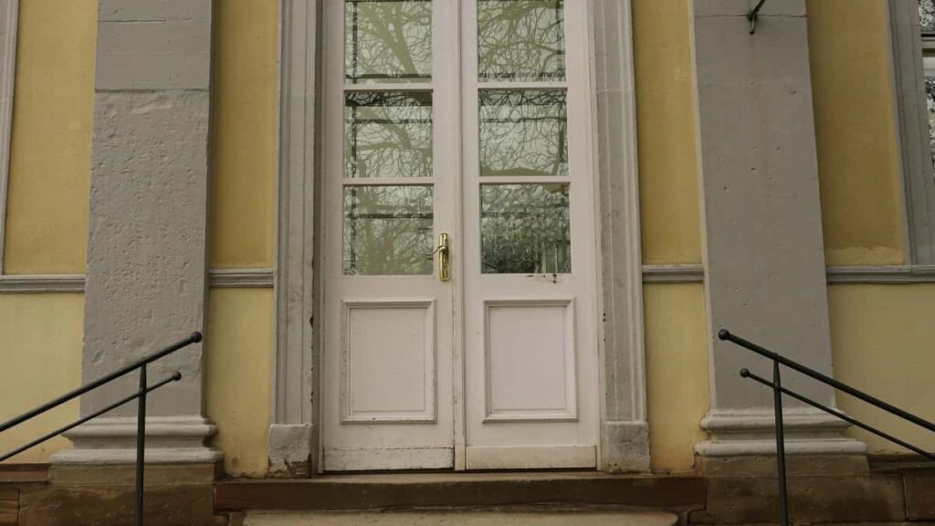 2025 China LinkedIn AllCategory Advertising Rate Card for Eritrea