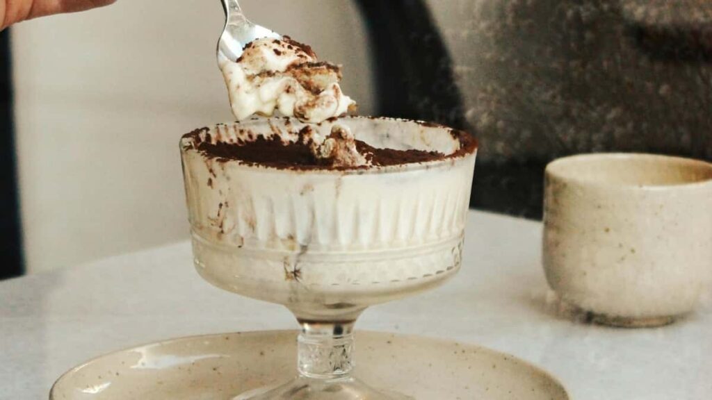 2025 Qatar YouTube AllCategory Advertising Rate Card for Eritrea