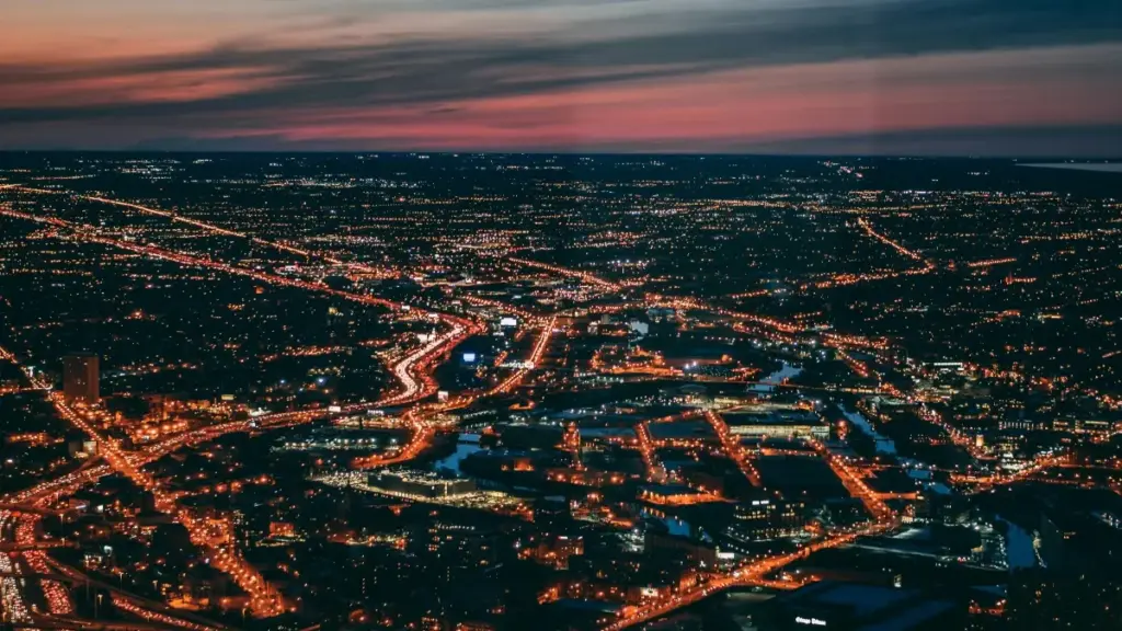 ንክብረት ፈለጥ ፈጣሪታት፡ ምእንቲ ብThreads ካብ ካናዳ ብርከት ንብረት ኣምባሳዶር ንምርኣይ ሓበሬታ ኣብ ግዜ ዝተለዋዋጠ።