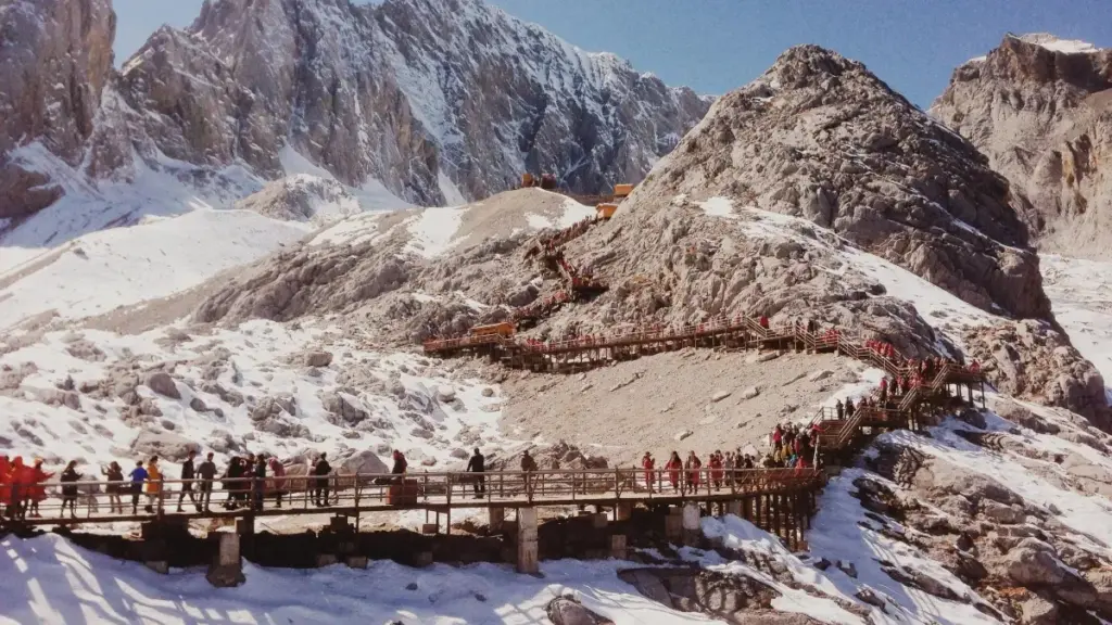 ምኽንያትን ምልክትን ከካካኦቶክ ምስ እንዶነዢያ ብራንዶታት ምልክታት እንከኣል ብስፖንሰርድ ቱሎች ኣብ ሰልፊ ኢንተርነት ገጽታ ዘርኣይ መልእክት ግንዛቤ