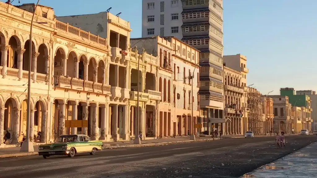 "ብኣንታ ዝፈልጥ ንNetflix ዝተርዳዕ ዶሚኒካና ምርታት ዘለኻ ንኣብ ስራሕ ምቕራብ እንተሃበረ። ሓደ መንገዲ ናይ ፍላጎት ኣለዎ።"