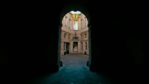 ነቲ መልእኽቲ ንንባብ ሓላፍነት ዝምልከት ለይቲ ኣዶንቲርስዮን፡ ክንገብር ኪያ ኣብ ጎርጊያ ኩነታት ዝተለዋዋጡ እትምረፍ ናይ YouTube ክርእያት ንምርካብ ዘለኹም ንግዚኦም እታ ኣርእስቲ ይርከብ።